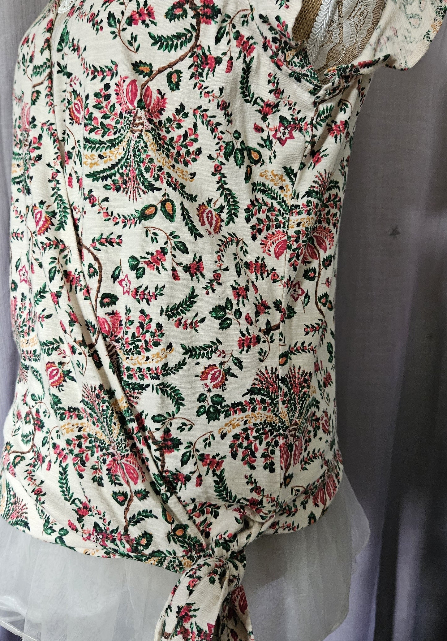 Fat Face flower wrap top size 12