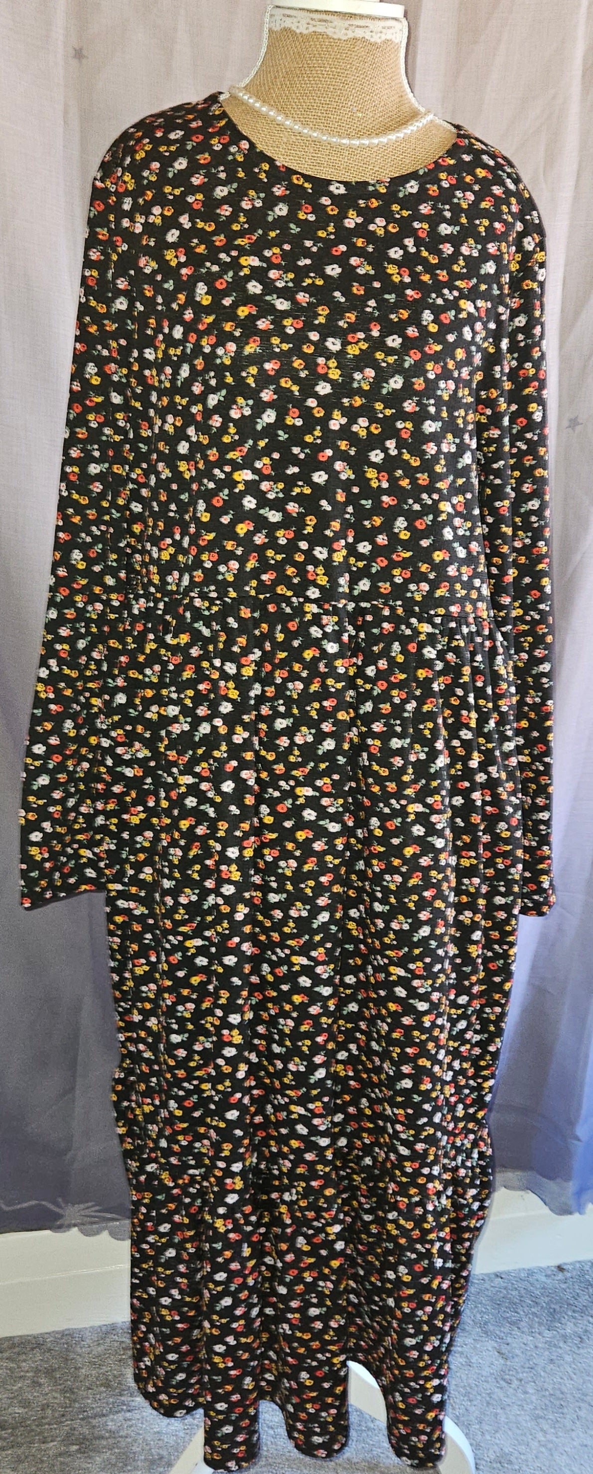 Papaya Maxi dress Size 18 to 20