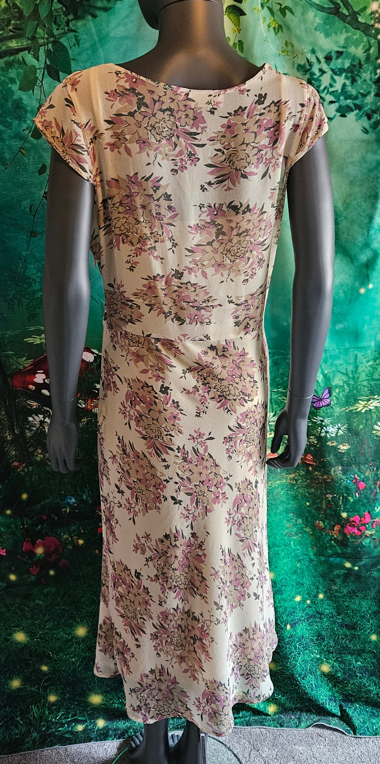 Katheryn C Beige Flower Dress Size 12